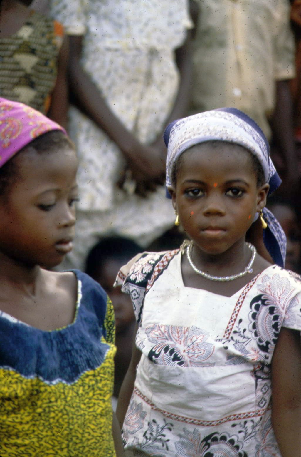 Simpa dancers