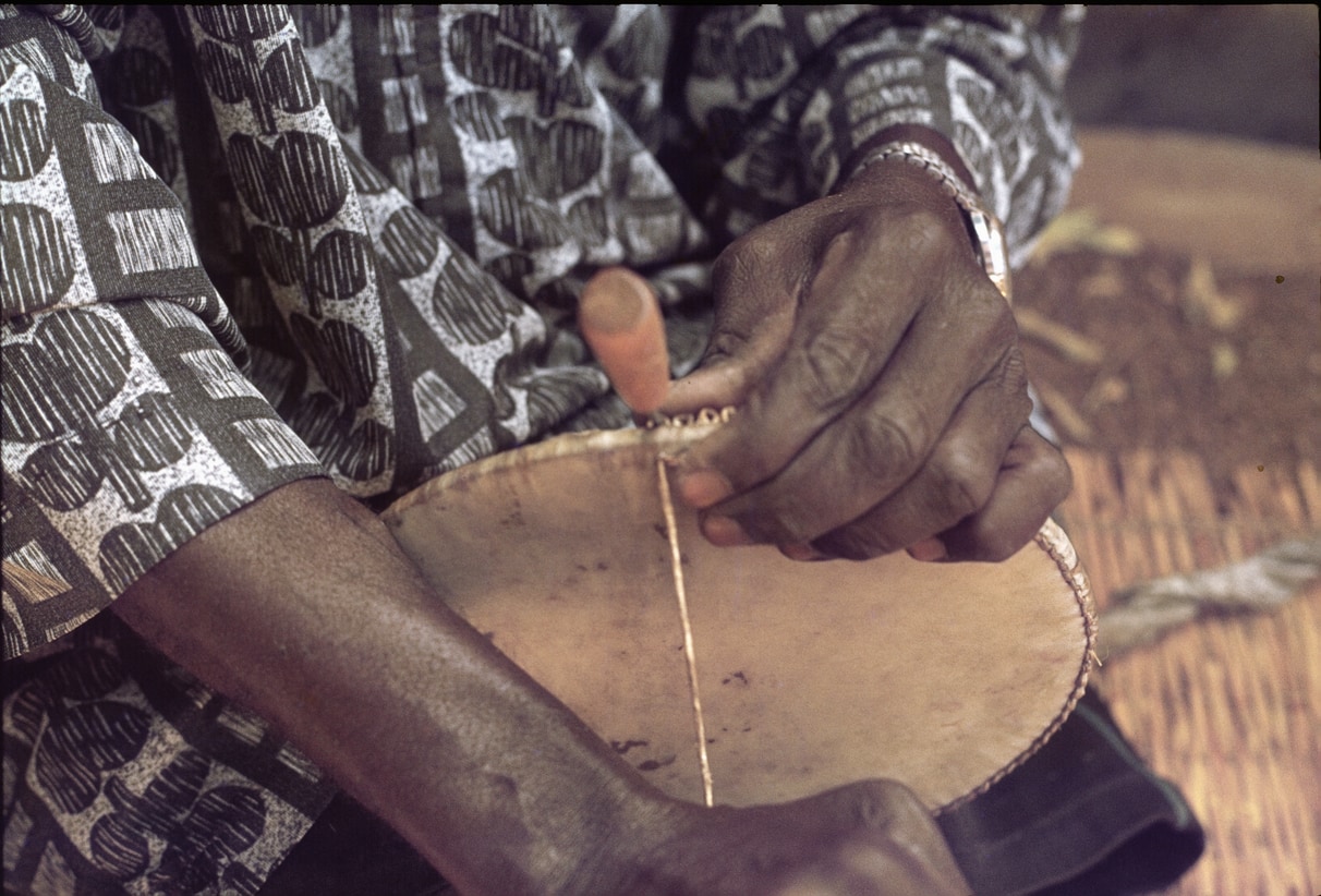 sewing with the lundi sherga